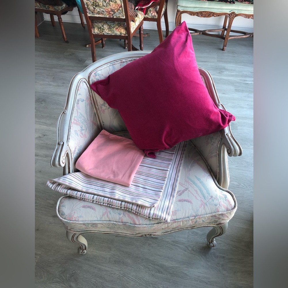 IKEA 3 Pillow Cases 20X20